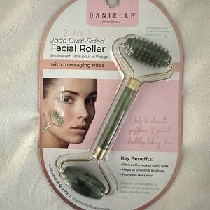 New- Jade Dual-Sided Facial Roller